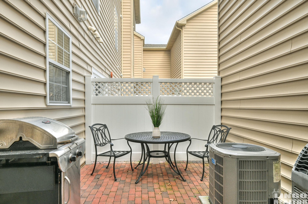 33221+W+Edgemoor+Patio 33221 W Edgemoor Street Rental Property 33221+W+Edgemoor+Patio 33221 W Edgemoor Street Rental Property