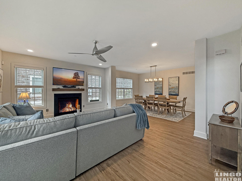 331+Chestnut+St+Living+2 331 Chestnut Street Rental Property 331+Chestnut+St+Living+2 331 Chestnut Street Rental Property