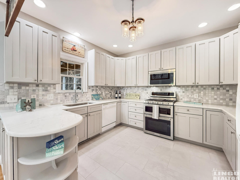 105+New+Rd+Kitchen+4 105 New Road Rental Property 105+New+Rd+Kitchen+4 105 New Road Rental Property