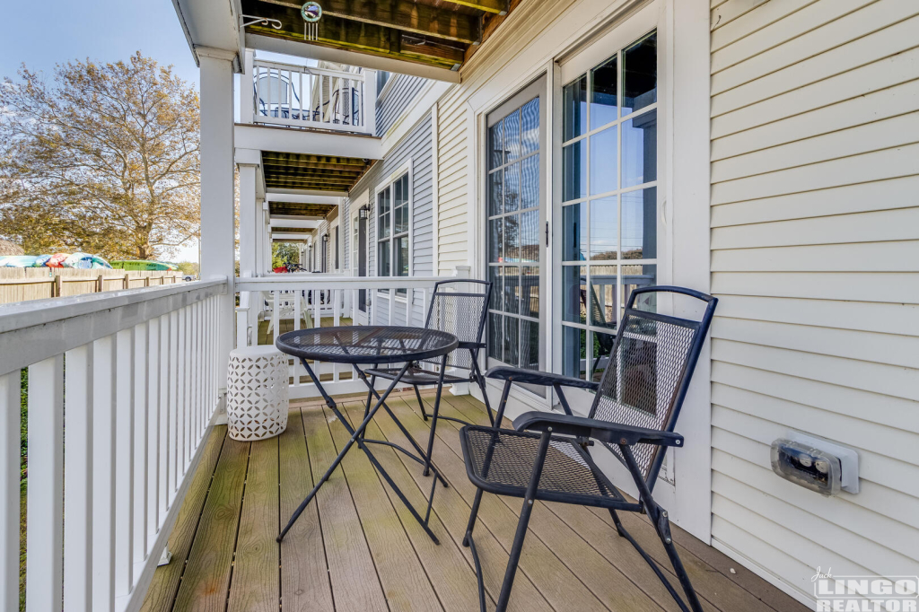 005_img_1244_370 100 Anglers Road #B5 Rental Property 005_img_1244_370 100 Anglers Road #B5 Rental Property