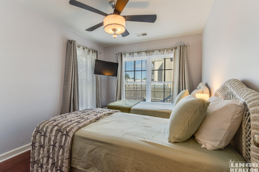 007_img_1253_634 100 Anglers Road #B5 Rental Property 007_img_1253_634 100 Anglers Road #B5 Rental Property