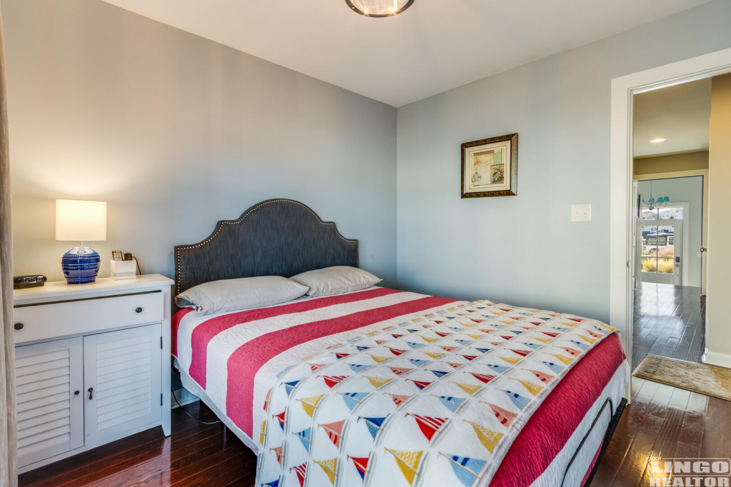 011_img_1265_619 100 Anglers Road #B5 Rental Property 011_img_1265_619 100 Anglers Road #B5 Rental Property