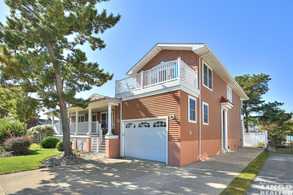 7+Camden+Exterior+2 7 Camden Avenue Rental Property 7+Camden+Exterior+2 7 Camden Avenue Rental Property