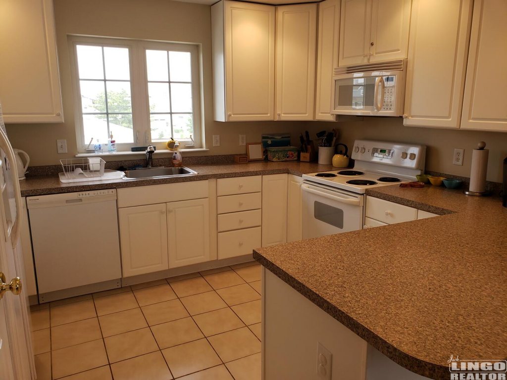 kitchen2 401 E Cape Shores Drive Rental Property kitchen2 401 E Cape Shores Drive Rental Property