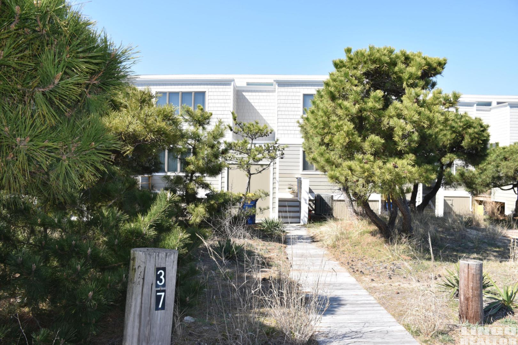 24878_pix17 37 Pilot Point Rental Property 24878_pix17 37 Pilot Point Rental Property